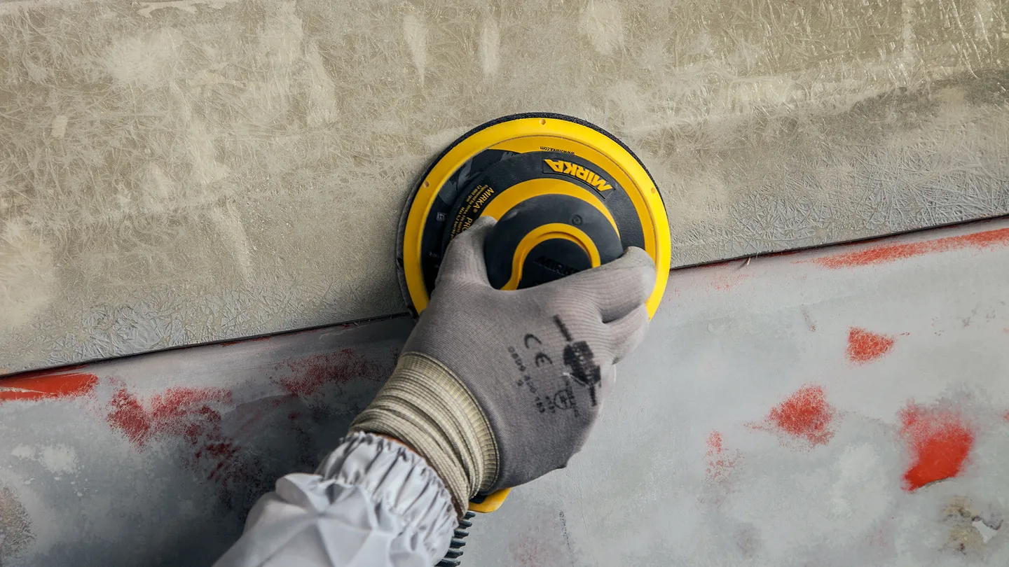 poncage et polissage des surfaces composites